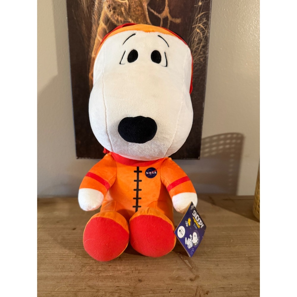 Snoopy In Space Plush Astronaut Orange NASA Jinx Toys Peanuts‎ 2023